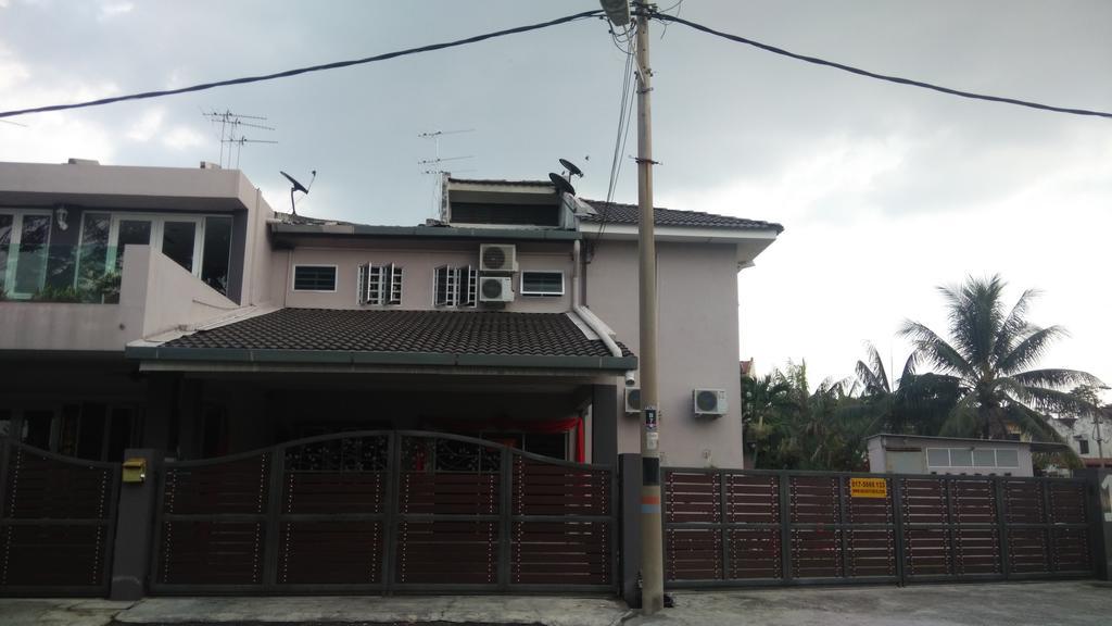 Bercham Vacation House Ипох Экстерьер фото