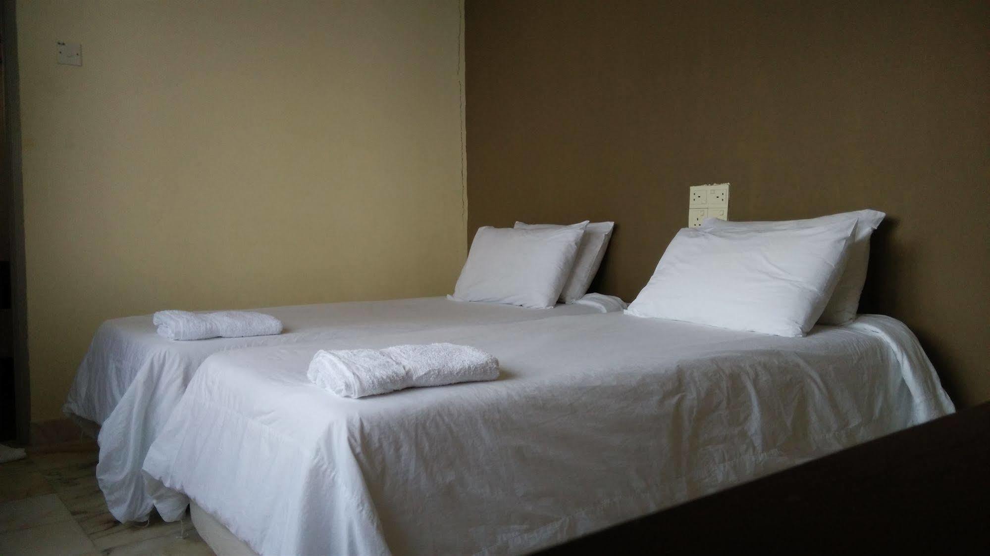 Bercham Vacation House Ипох Экстерьер фото